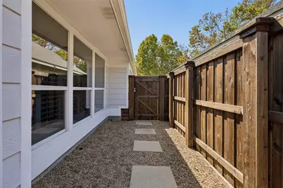 9828 Meadow Rue Drive, McKinney, TX 75072 - Photo 27