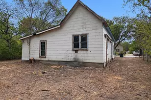 808 W 11th Ave, Corsicana, TX 75110 - Photo 3