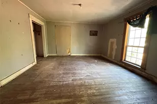 808 W 11th Ave, Corsicana, TX 75110 - Photo 39
