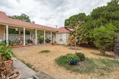 6903 Clayton Avenue, Dallas, TX 75214 - Photo 5