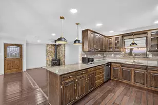 1095 County Rd 407, Nemo, TX 76070 - Photo 7