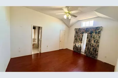 6200 Pierce Arrow Drive, Arlington, TX 76001 - Photo 7
