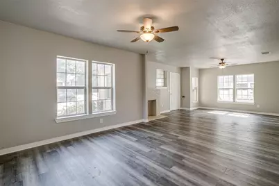2620 Wilkinson Avenue, Fort Worth, TX 76103 - Photo 7