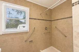 933 Gillham Rd, Fort Worth, TX 76114 - Photo 7