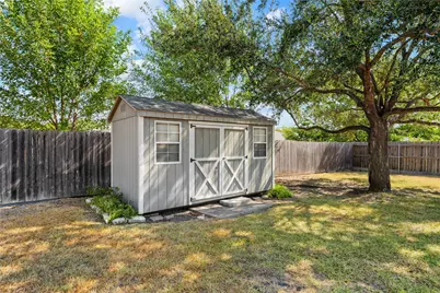 624 Willow Creek Drive, Hewitt, TX 76643 - Photo 33