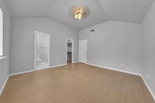 2916 Creekwood Ln, Fort Worth, TX 76123 - Photo 5