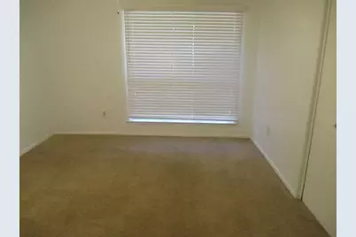 4704 Valleycrest Drive, Arlington, TX 76013 - Photo 3