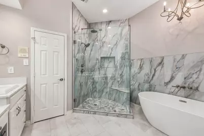 8707 Stonecrest Drive, Irving, TX 75063 - Photo 19