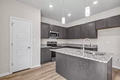 600 Paradise Street, Fort Worth, TX 76111 - Photo 11