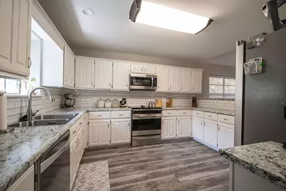 328 Hollie Circle, Sulphur Springs, TX 75482 - Photo 3