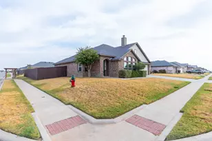 244 Carriage Hills Pkwy, Abilene, TX 79602 - Photo 3