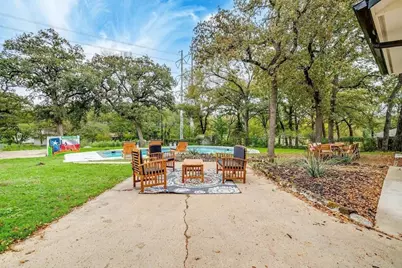 2306 Cypress Drive, Grand Prairie, TX 75050 - Photo 37