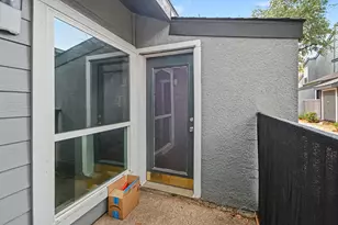 9696 Walnut St, Dallas, TX 75243 - Photo 33