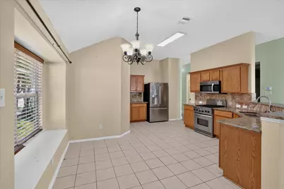 3041 Meadowbrook Drive, Grand Prairie, TX 75052 - Photo 3