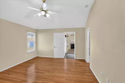 3041 Meadowbrook Drive, Grand Prairie, TX 75052 - Photo 15