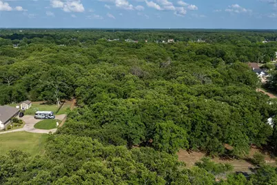 104 Lark Drive, Enchanted Oaks, TX 75156 - Photo 13