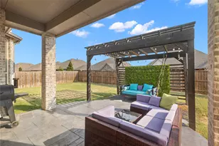 1124 Walker Way, Aubrey, TX 76227 - Photo 35
