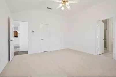 536 Cross Ridge Circle N, Fort Worth, TX 76120 - Photo 15