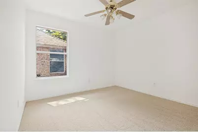 536 Cross Ridge Circle N, Fort Worth, TX 76120 - Photo 21