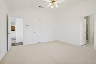 536 Cross Ridge Cir N, Fort Worth, TX 76120 - Photo 15