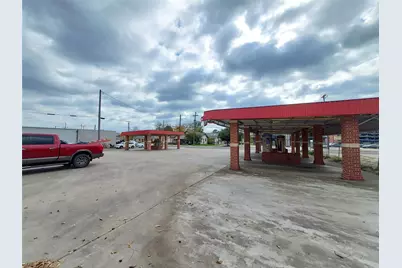 1406 Live Oak Street, Commerce, TX 75428 - Photo 7