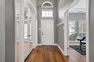 2903 Rocky Creek Dr, Mansfield, TX 76063 - Photo 5