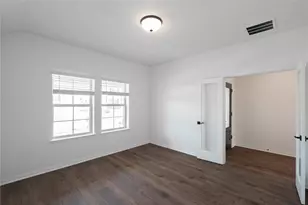 8712 Kentucky Derby St, Aubrey, TX 75068 - Photo 15
