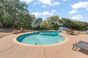 312 Trailwood Dr, Joshua, TX 76058 - Photo 3