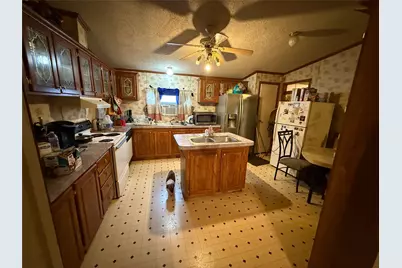 3921 Applewood Court, Alvarado, TX 76009 - Photo 11