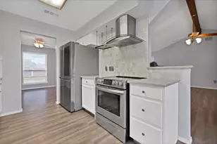 7357 Channelview Dr, Fort Worth, TX 76133 - Photo 9