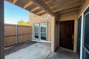 5600 Boca Raton Blvd, Fort Worth, TX 76112 - Photo 3
