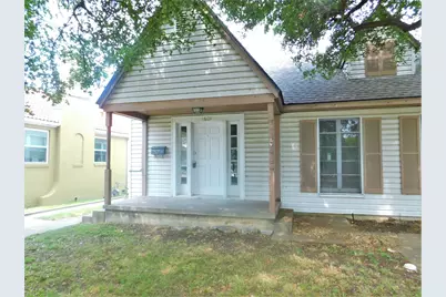 1609 N Locust Street, Denton, TX 76201 - Photo 1