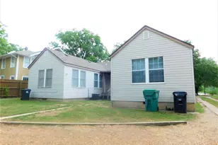 1609 N Locust St, Denton, TX 76201 - Photo 17