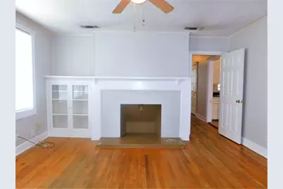 1609 N Locust Street, Denton, TX 76201 - Photo 5