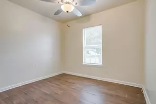 3537 Half Moon Dr, Fort Worth, TX 76111 - Photo 15