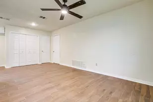 3537 Half Moon Dr, Fort Worth, TX 76111 - Photo 7