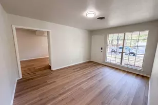 1229 King Dr, Bedford, TX 76022 - Photo 9
