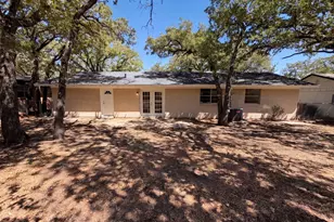 1229 King Dr, Bedford, TX 76022 - Photo 5