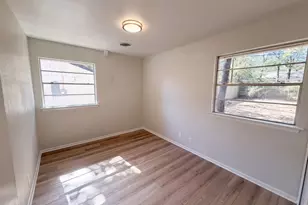 1229 King Dr, Bedford, TX 76022 - Photo 15