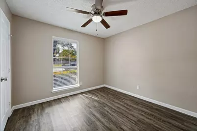 1509 Caplin Drive, Arlington, TX 76018 - Photo 21