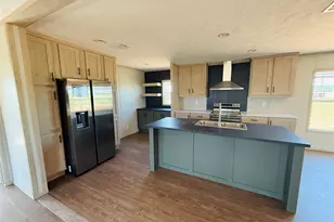11 Kenzi Dr, Mineral Wells, TX 76067 - Photo 5
