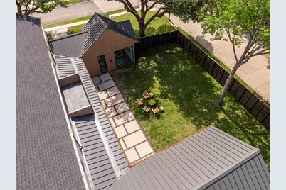 4103 Saranac Drive, Dallas, TX 75220 - Photo 37