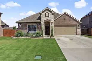 804 Sweeping Butte Dr, Fort Worth, TX 76052 - Photo 1