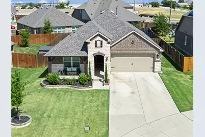804 Sweeping Butte Drive, Fort Worth, TX 76052 - Photo 3
