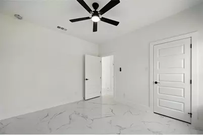 2414 Lauren Street, Mabank, TX 75147 - Photo 27