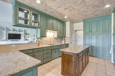 703 Country Club Drive, Joshua, TX 76058 - Photo 17