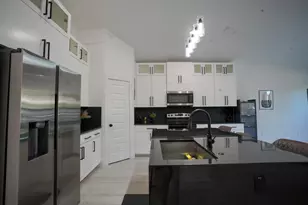 4523 Solar Ln, Dallas, TX 75216 - Photo 7