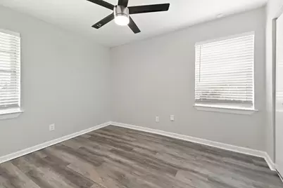 2420 Bamboo Street, Mesquite, TX 75150 - Photo 9