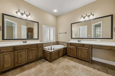419 San Marcos Drive, Irving, TX 75039 - Photo 17