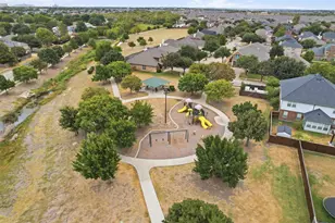 9005 Fescue Dr, Fort Worth, TX 76179 - Photo 37